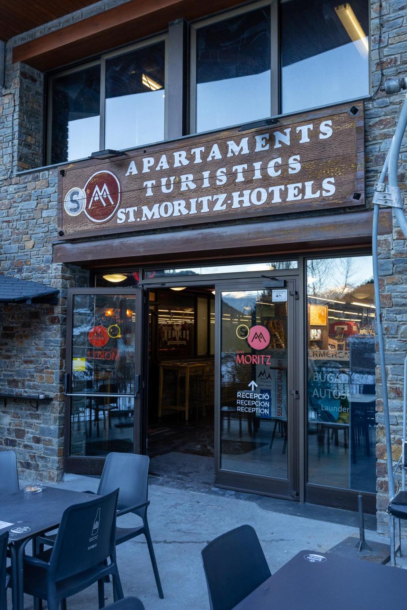 Apartaments Sant Moritz Arinsal Exterior photo